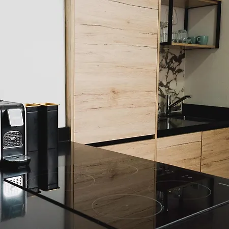 Khan 2 Apartment *